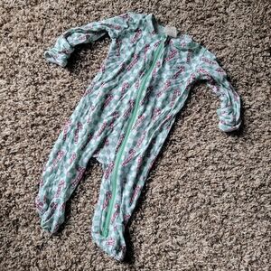 Spearmint LOVE Checkered Candy Cane Zip Footie